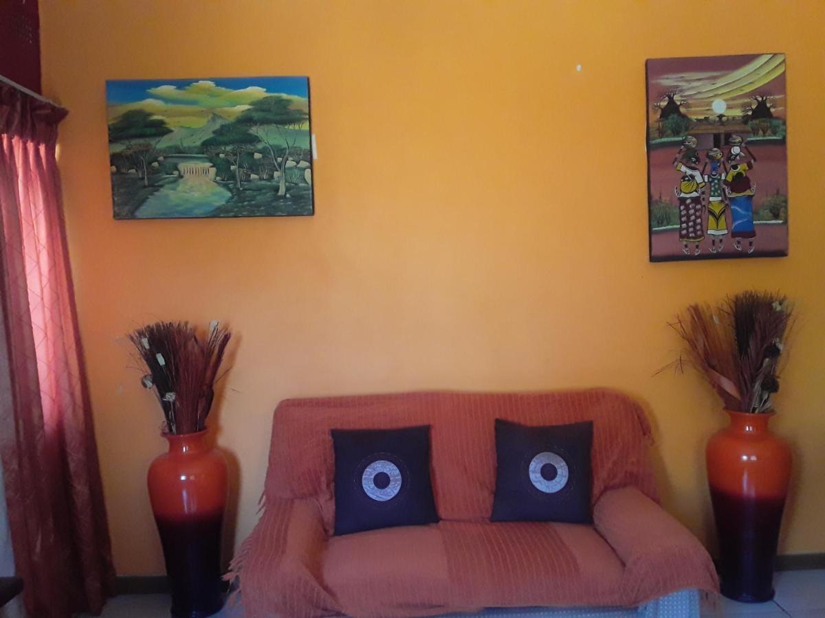 منزيني Vuya Nathi Bed And Breakfast المظهر الخارجي الصورة