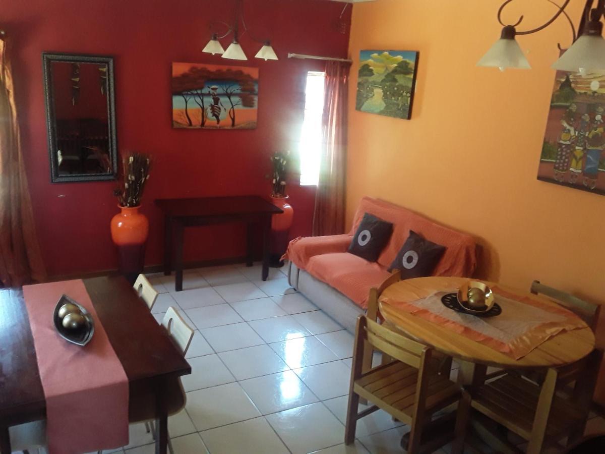 منزيني Vuya Nathi Bed And Breakfast المظهر الخارجي الصورة